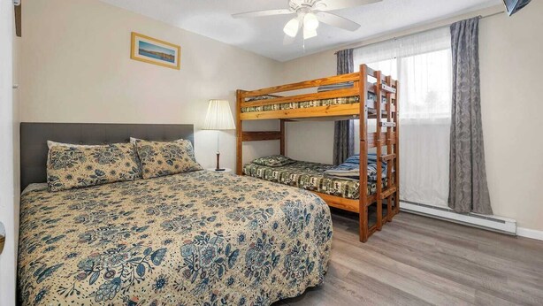 1 bedroom, iron/ironing board, free WiFi, bed sheets - Condo Ideal location. Ski, Shop, Hike. (Conway)