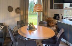 Dining - 2 bedroom nice home in Hemmet (Hemmet)