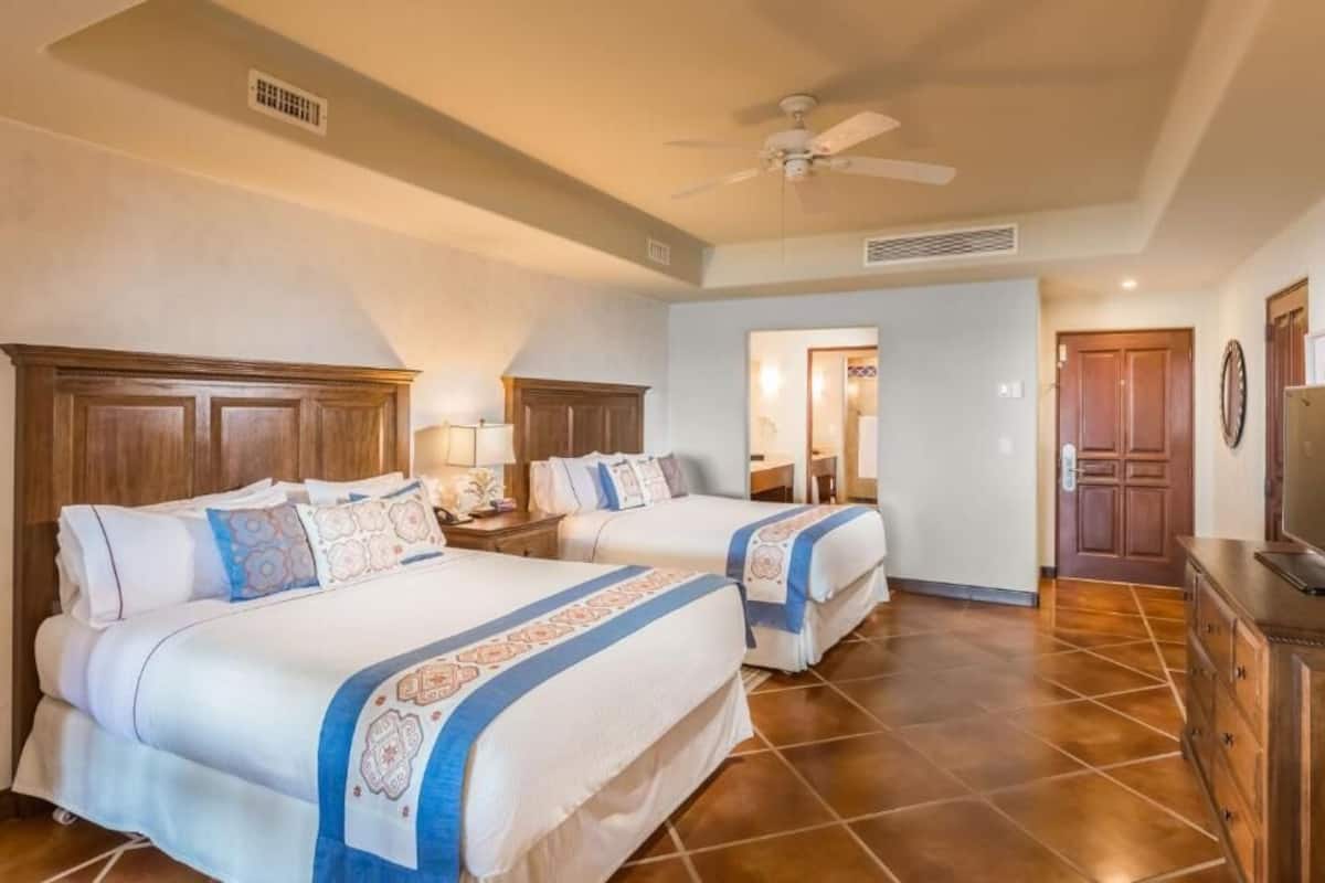 스튜디오, 퀸사이즈침대 2개, 발코니