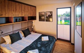 2 bedrooms, free WiFi - Pet friendly home in Nowecin with sauna (Nowecin)