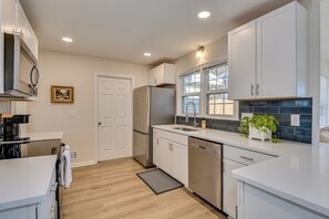 Microwave, oven, stovetop, dishwasher