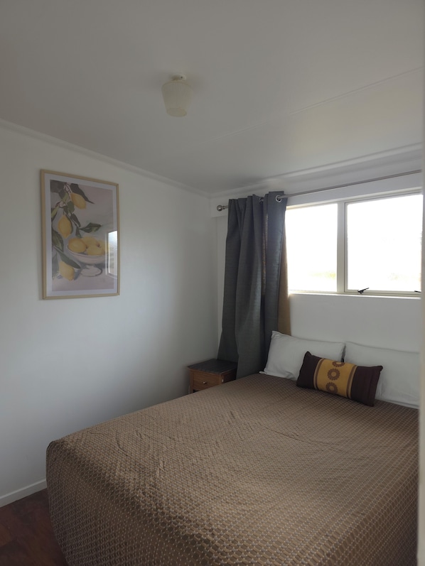 Deluxe Apartment | Free WiFi, bed sheets, wheelchair access - Golden Aura Suites (Stratford)