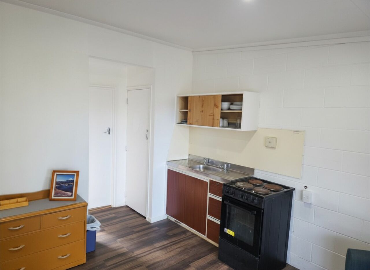 Apartment, Non Smoking, Garden View | Private kitchen