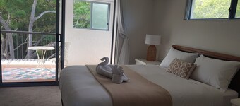 Jacaranda Lodge