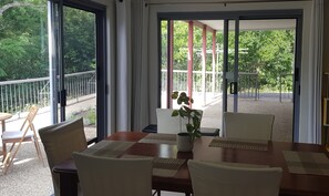 Dining - Jacaranda House - Bushland Escape (Caboolture South)