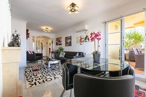 Lobby - Horizon Living Marbella (Marbella)