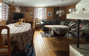 Smart TV - Amazing home in Funäsdalen with sauna (Funäsdalen)