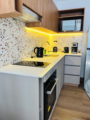 Private kitchen - Vrbo Property (Miraflores)