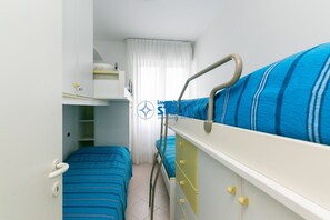 Wheelchair access - * Adriatico _ / °seafront° (Lido di Jesolo)