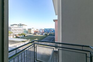 住宿地面