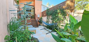 Terrace/patio - Charming Terrace Retreat in the Heart of Surry Hills (Surry Hills)