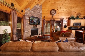 Room - Amazing Grace - Two Bedroom Cabin (Sevierville)