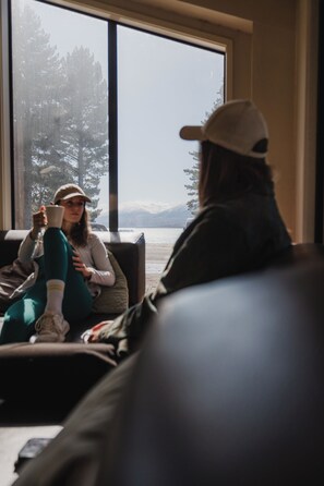 Interior - Lakes Edge Lodge (Lake Tekapo)