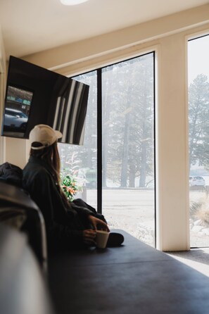 Interior - Lakes Edge Lodge (Lake Tekapo)