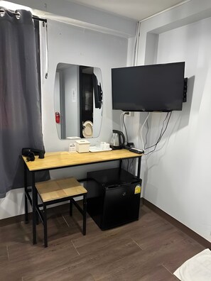 Uklassifisert bilde, 2 av 24, knapp
