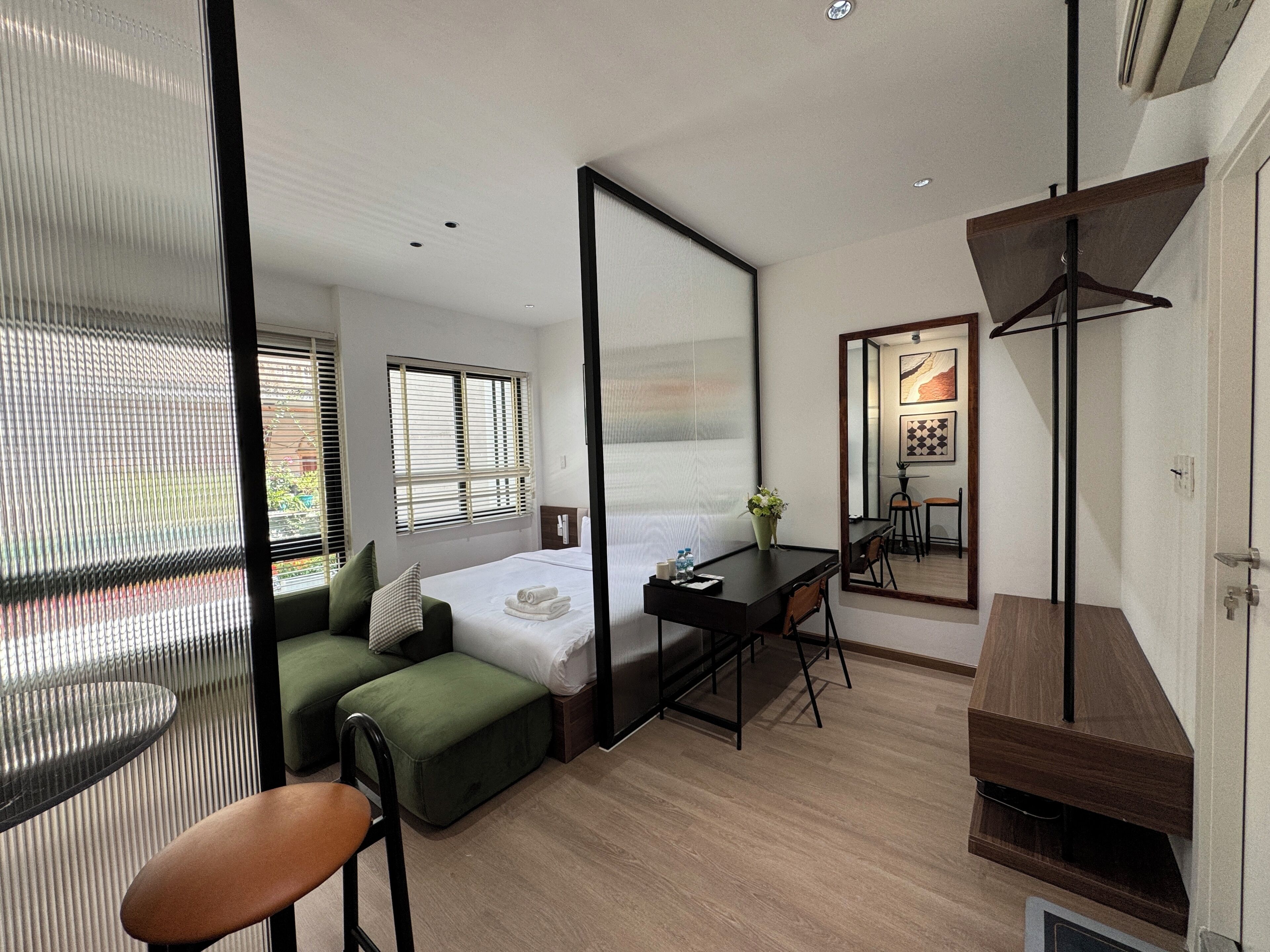 Deluxe Apartment, City View