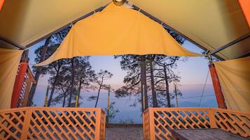 Traditional Tent | Exterior