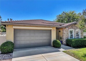Exterior - Experience comfort and convenience at this peaceful retreat in French Valley! (Winchester)