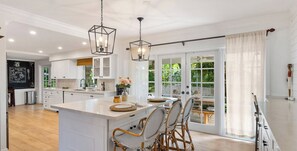 Dining - Palmetto Bay ID.480 (Palmetto Bay)