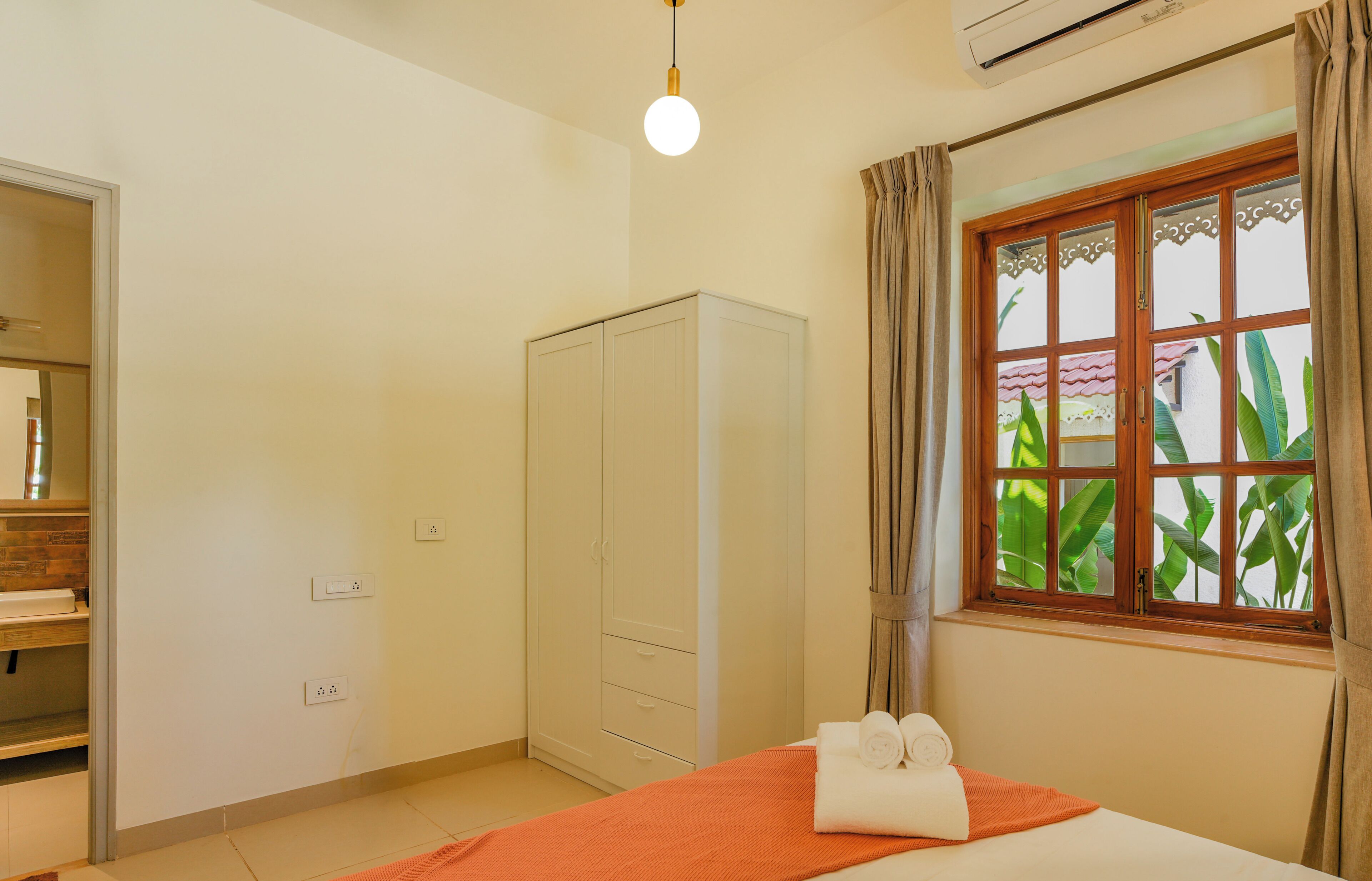 Deluxe Villa, Balcony, Garden View