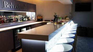 بار (في المنشاة)