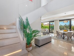 Interior - Villa Fleur by Vacation Marbella (Estepona)