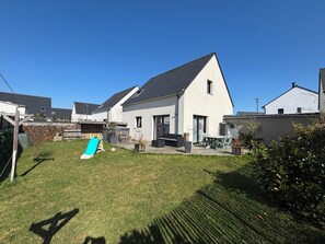 Terrace/patio - Family home with enclosed garden 5 minutes from the beach (Plouharnel)