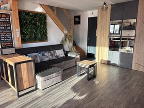 Interior - Family home with enclosed garden 5 minutes from the beach (Plouharnel)