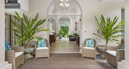 Spacious 7-Bed Family Home in Chapel Hill