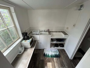 Room - Two Medicine Inn & Resort (East Glacier Park)