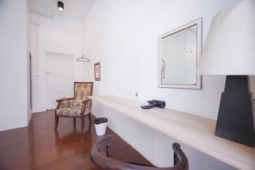 Habitación doble, 1 cama de matrimonio grande, no fumadores | Interior