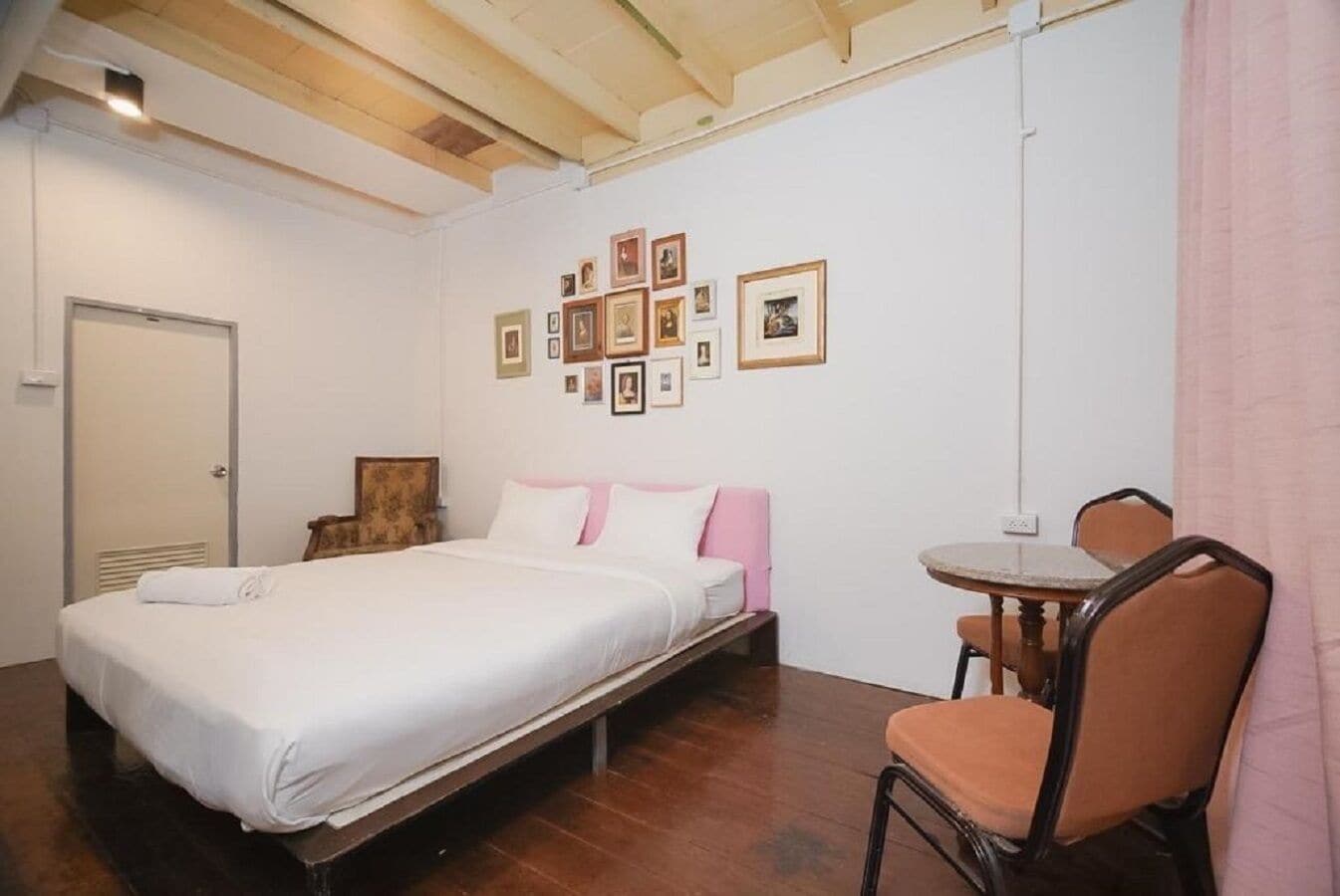 双人房, 1 张特大床, 无烟房