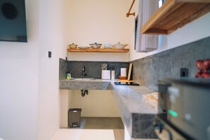 Fridge, stovetop, cookware/dishes/utensils - Susurro Villas (Kuta)