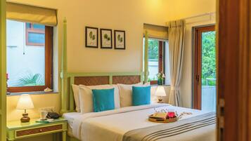 Deluxe Villa, Balcony, Garden View