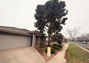 Exterior - 4Bedroom Bungalow in Williams Landing (Williams Landing)