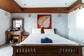 Studio Suite, 1 King Bed - Snap Inn Thaphae (Chiang Mai)