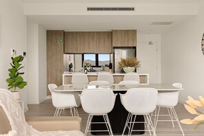 Dining - 2BDR Luxury Apartment | Panoramic Views (Gosford)