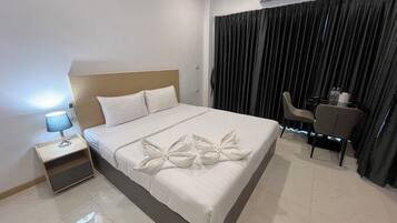 Standard Double Room, 1 King Bed