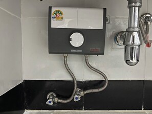 Bathroom - Lucky Residence Phuket Town by T&P (Mueang Phuket)