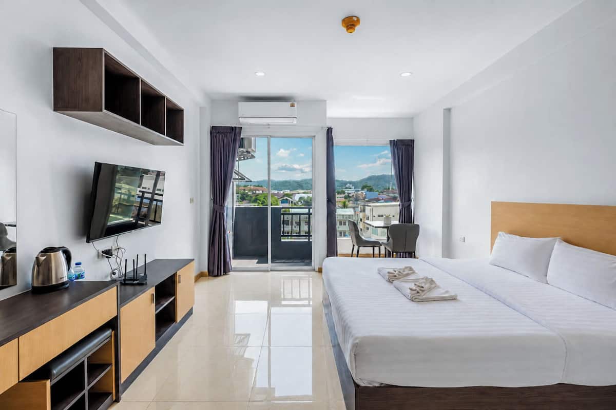 Superior Room with Balcony Mountain View | โต๊ะทำงาน, ผ้าม่านกันแสง, ห้องเก็บเสียง, Wi-Fi ฟรี