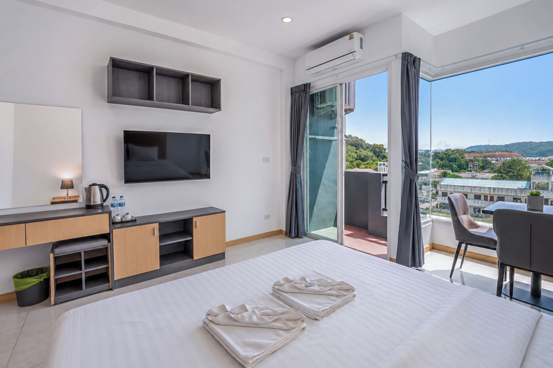 Superior Room with Balcony Mountain View | Vue sur les montagnes