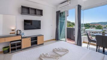 Superior Room with Balcony Mountain View | Mountain view