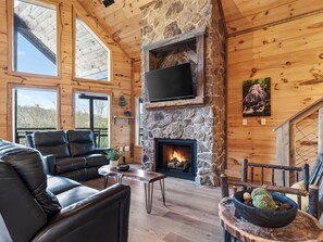 Smart-TV, Kamin, Videospiele
