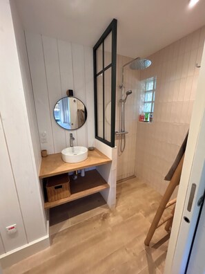 Shower, hair dryer, towels, soap - Villa Cap-Ferret, the tip (Lège-Cap-Ferret)