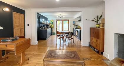 3 bedroom accommodation in Cliftonville, Margate