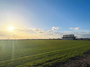 Exterior - Transmitter - UK51555 (Skegness)