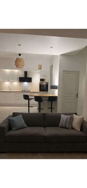 Interior - House 5 pers air-conditioned near Avignon/St Remy de Provence air-conditioned parking (Châteaurenard)