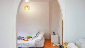 Standard-Doppelzimmer | Minibar, Zustellbetten, Bettwäsche