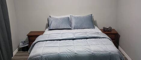 2 bedrooms, internet, wheelchair access