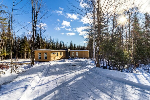 Exterior - Vrbo Property (Petite-Rivière-Saint-François)